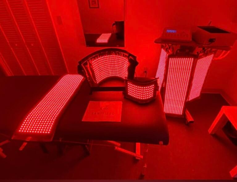 Red Light Therapy Device